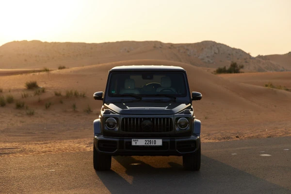 Grey Mercedes G63 AMG Photo 6