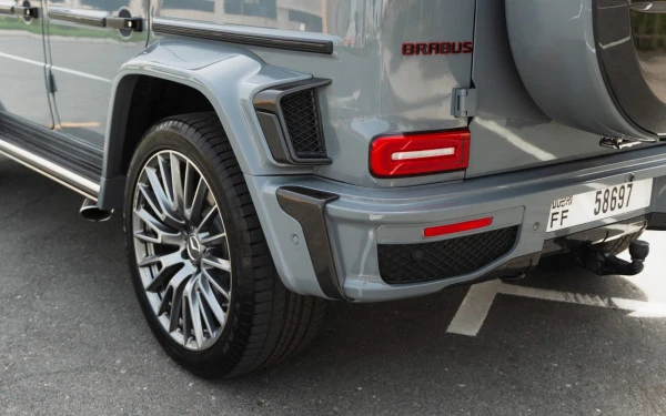 Grey Mercedes G63 AMG Photo 9