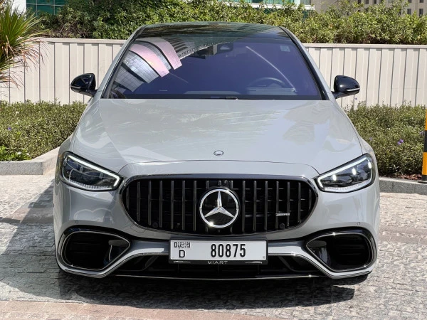 Grey Mercedes S63 AMG Photo 3