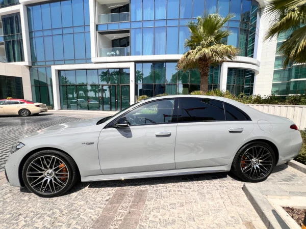 Grey Mercedes S63 AMG Photo 4
