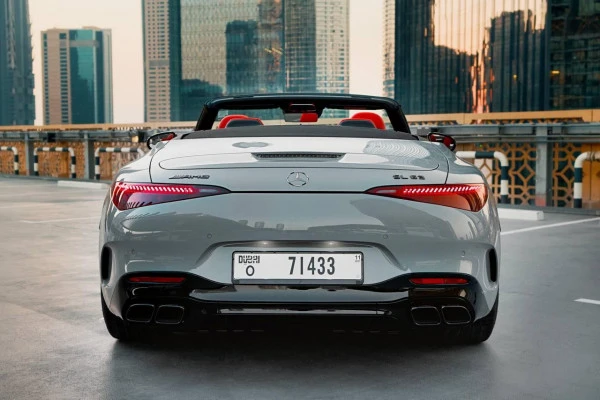 Grey Mercedes SL63 AMG Photo 3