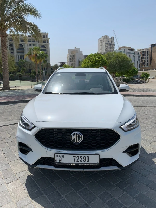 White MG ZS Photo 3