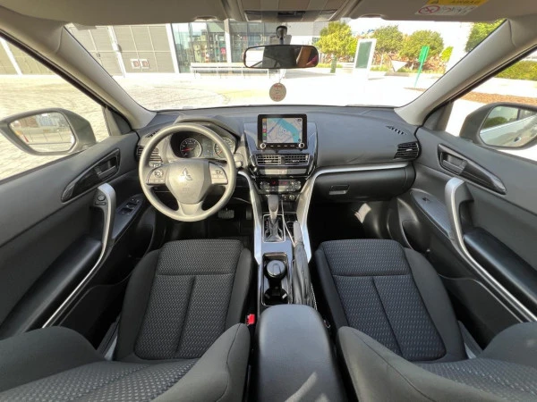 Grey Mitsubishi Eclipse Photo 4