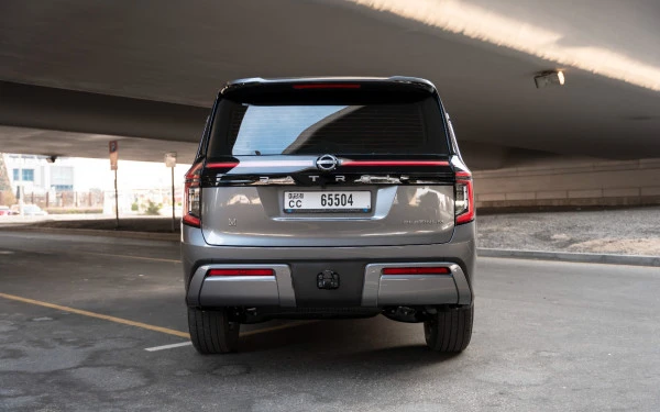 Grey Nissan Patrol Platinum V6 Photo 3