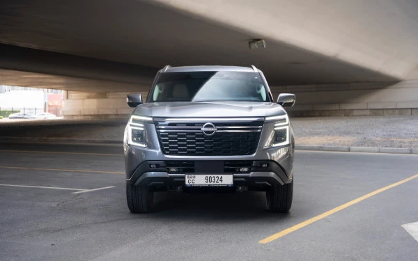 Grey Nissan Patrol SE Photo 4