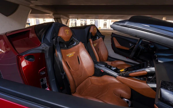Бардовый Lamborghini Huracan Evo Spyder Photo 8