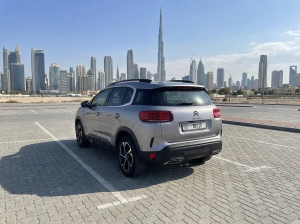 Silver Citroen C5 Aircross Photo 2