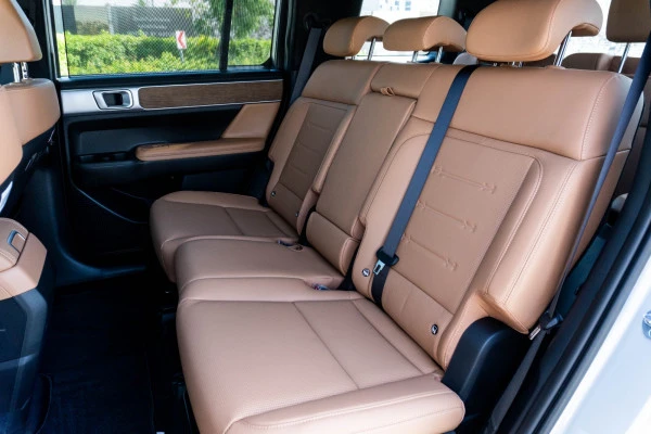 Серебро Hyundai Santa Fe Photo 9