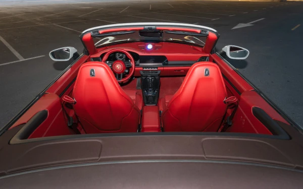 Серебро Porsche 911 Carrera GTS Photo 17
