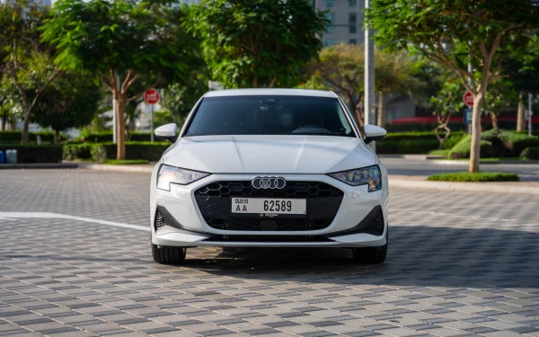 Белый Audi A3 Photo 4