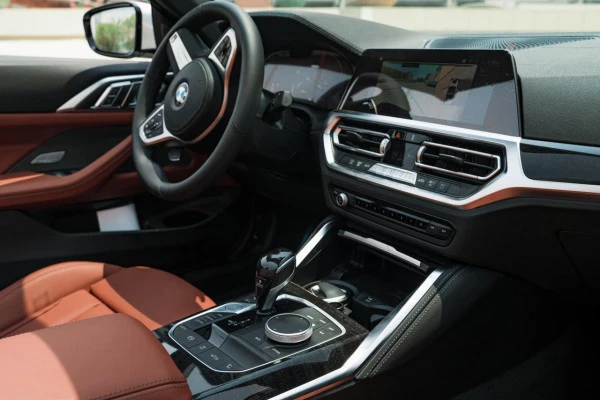 White BMW 430i cabrio Photo 3