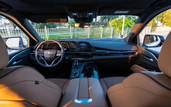 Белый Cadillac Escalade Photo 5