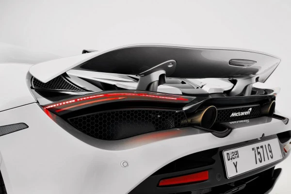 Серый McLaren 720 S Photo 4