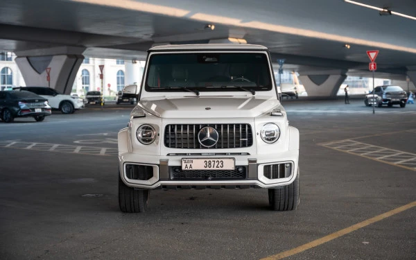 Белый Mercedes G63 AMG Photo 17