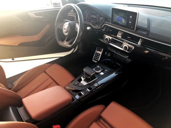 Белый Audi A5 Cabriolet Photo 3