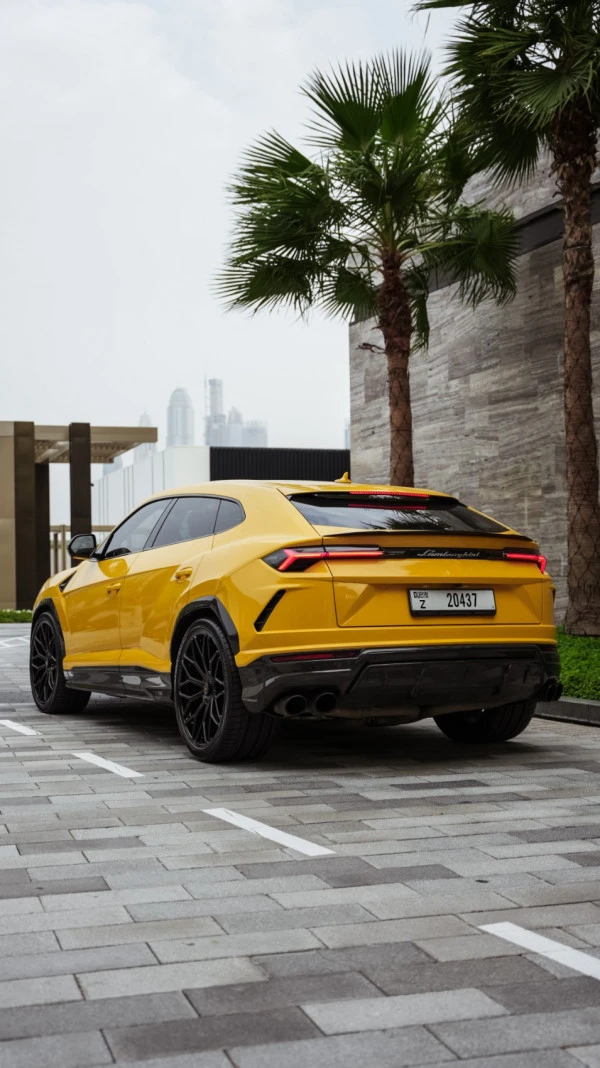 Yellow Lamborghini Urus Photo 2