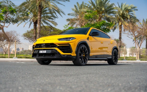Yellow Lamborghini Urus Photo 2