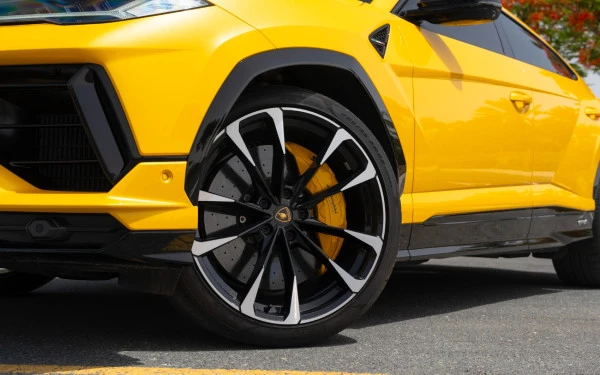 Yellow Lamborghini Urus Photo 7