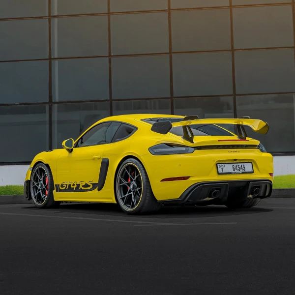 Желтый Porsche GT4 Photo 12